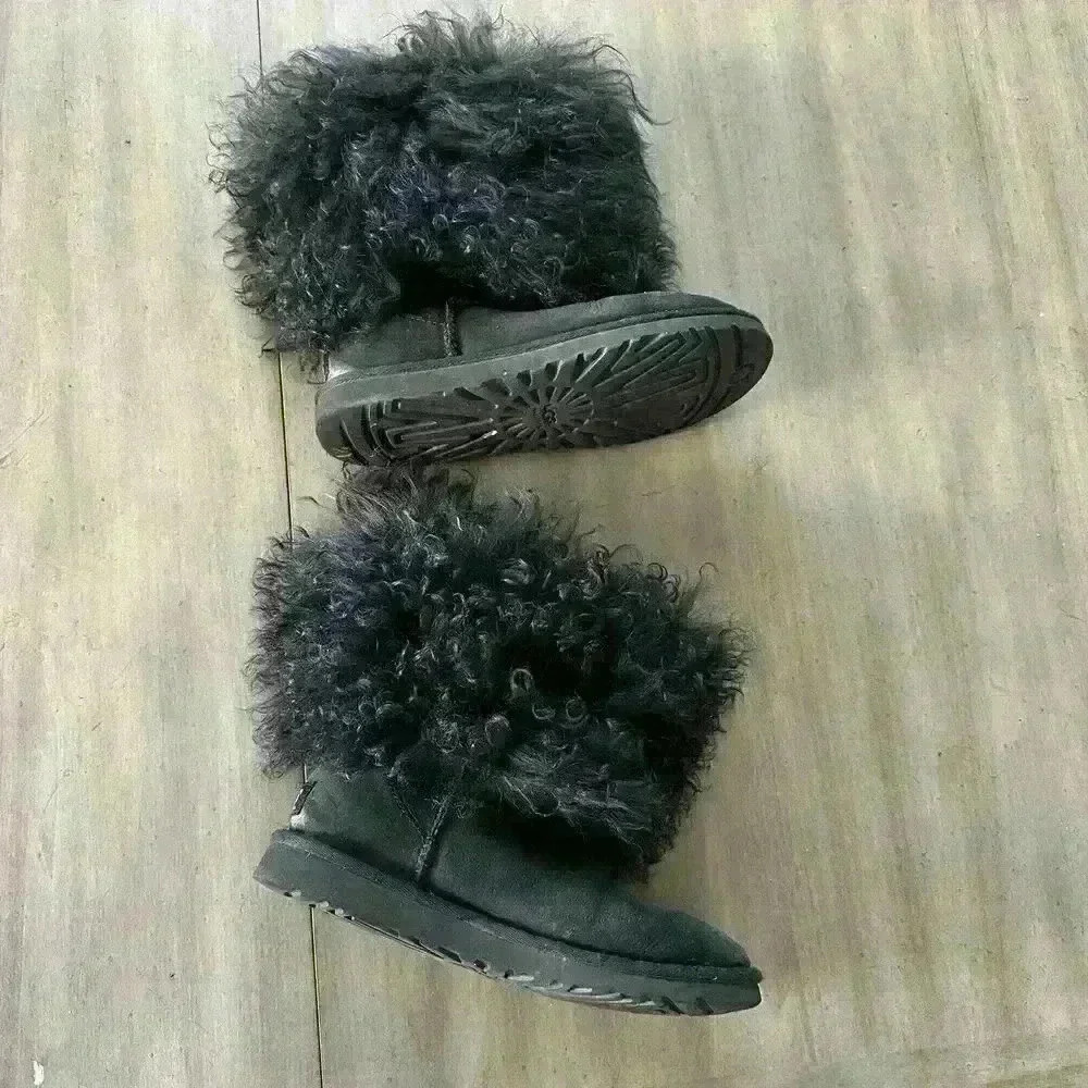 UGG Mongolian Short Boots Black 6 long fur Soft 37 festival unique
